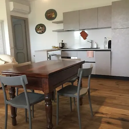 Alloggio per agriturismo Cascina Delle Rose *